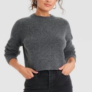 Universal Thread Sweater L Large Speckled Gray Knit Cozy Cropped